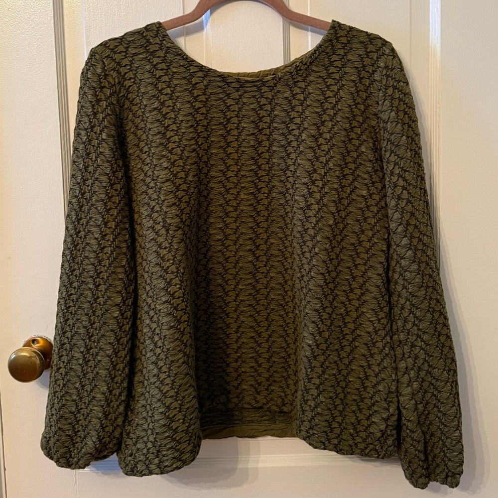 Cut Loose Olive Green Patterned Women's Top